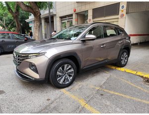 HYUNDAI TUCSON TUCSON CRDI SLE 4*2