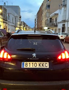 PEUGEOT 2008 2008 SYTLE 1.2CC 82CV